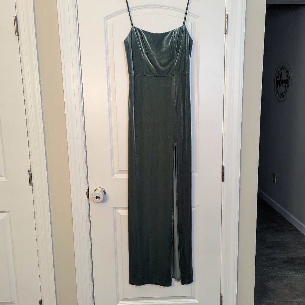 Jenny Yoo Quinn in Eucalyptus